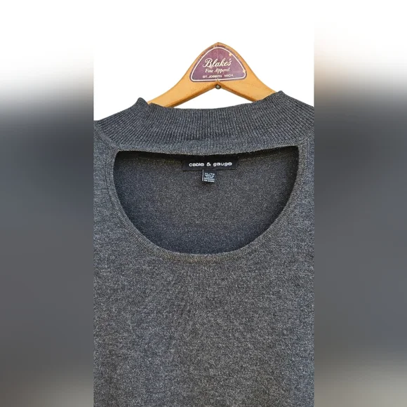 Cable & Gauge Charcoal Gray Lightweight Sweater U-Opening In Front Cowl Neck - Picture 2 of 5